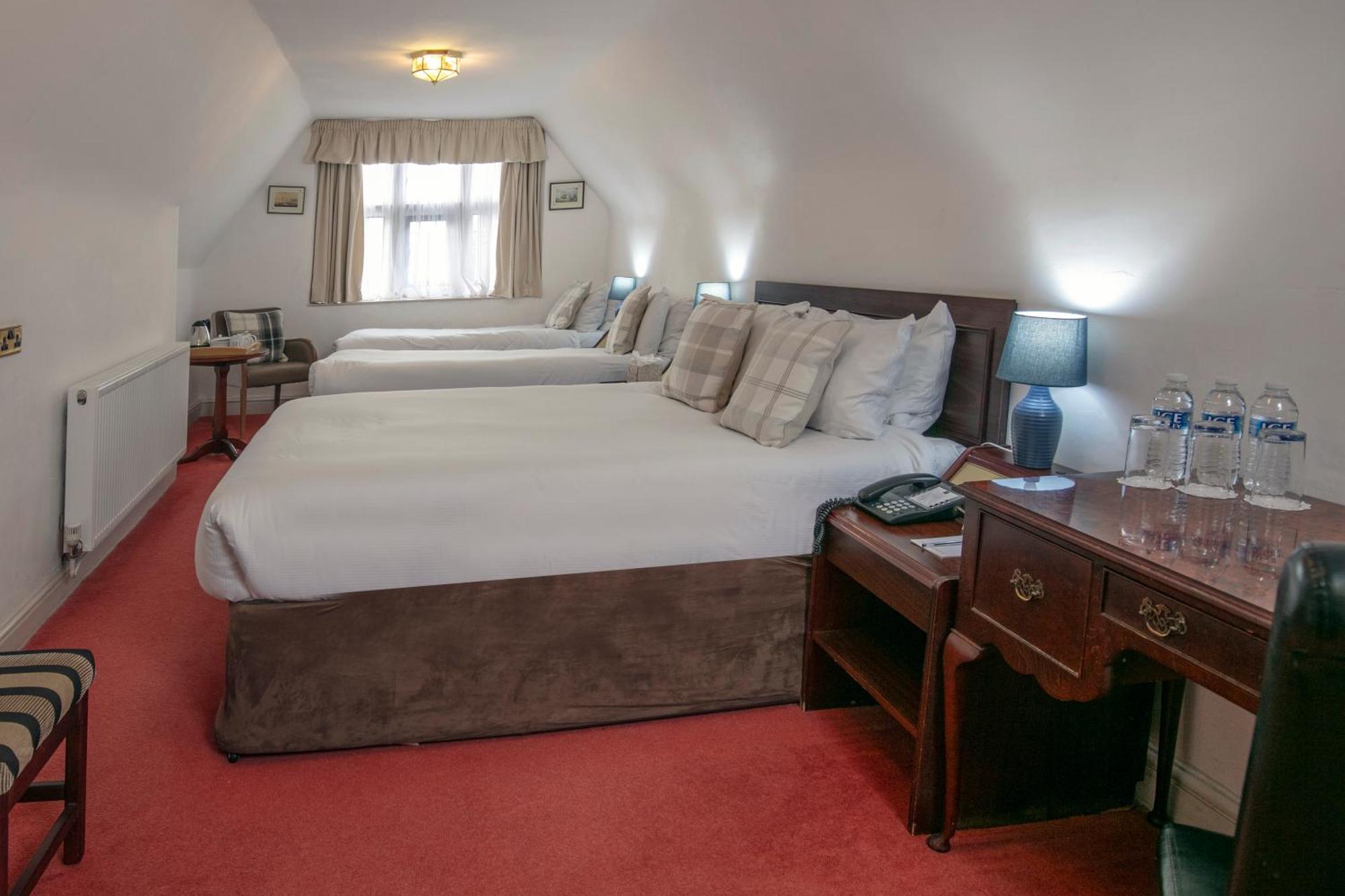 Weston Hall Hotel Sure Hotel Collection By Best Western Bulkington 外观 照片
